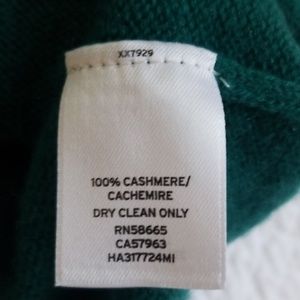 Halogen Sweaters - Halogen Cashmere Sweater 100% Green crewneck Med Halogen Sweaters - Halogen Cashmere Sweater 100% Green crewneck Med